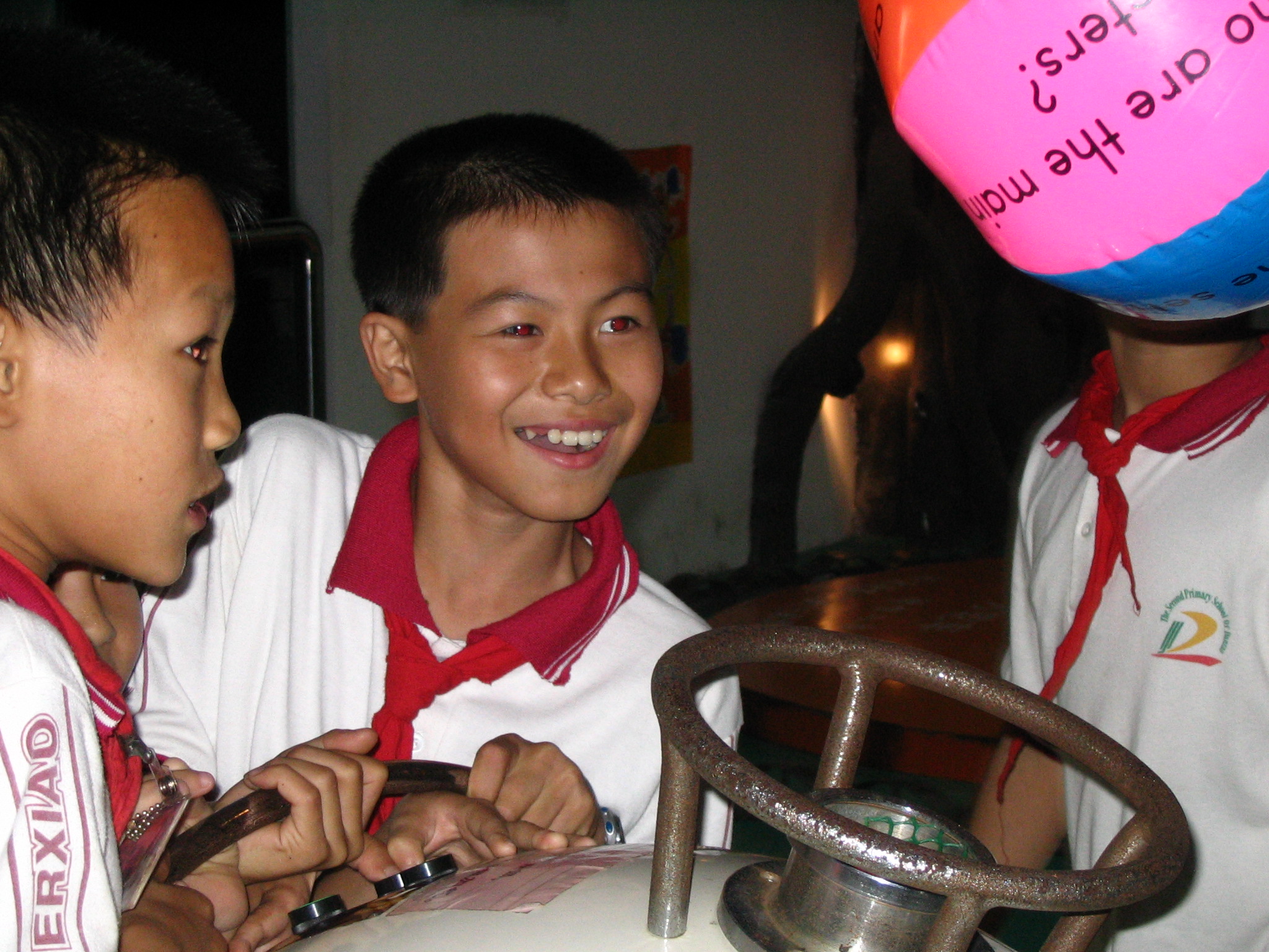 ��У��11����֯ѧ���ιۿ�ѧ����Ƭ