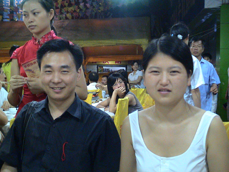 “安妮宝贝”现身武汉，夜闯吉庆街！