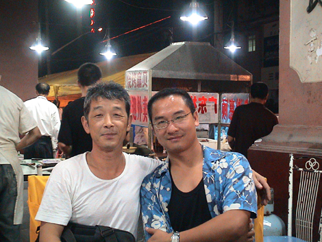 “安妮宝贝”现身武汉，夜闯吉庆街！